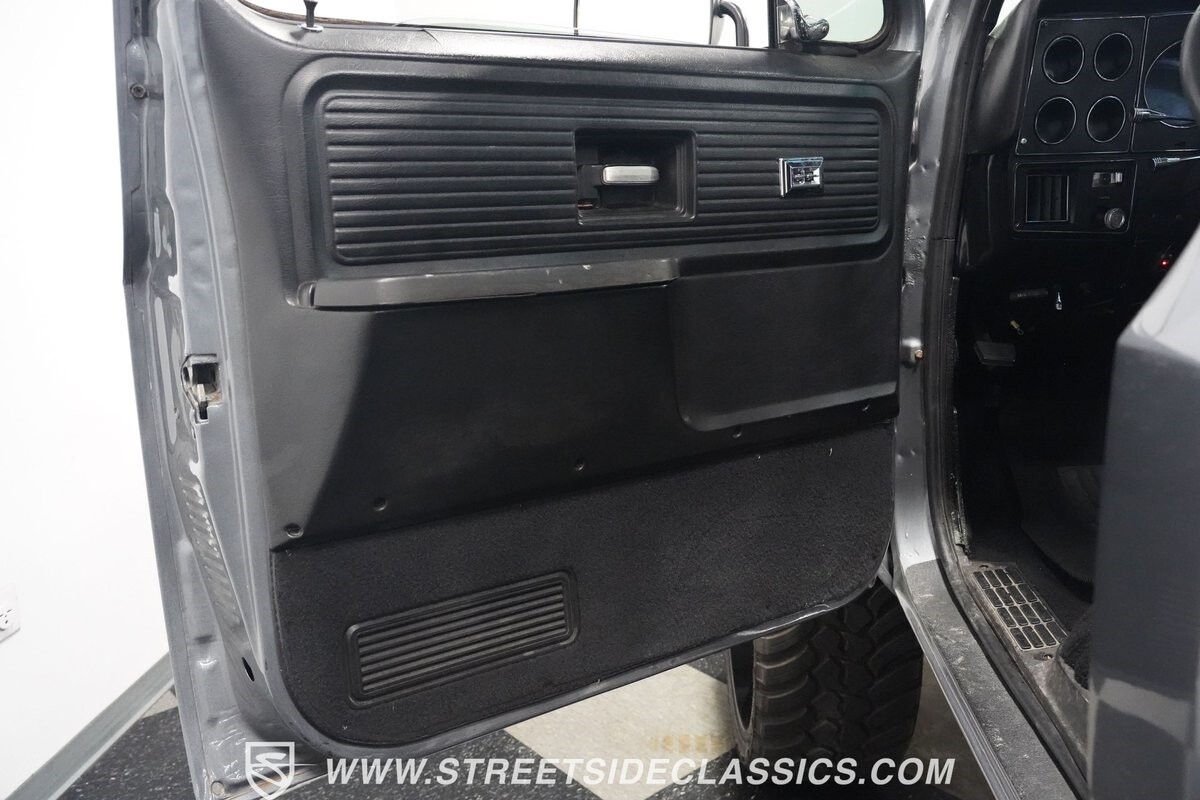 GMC-2500-1980-Pickup-Truck-39