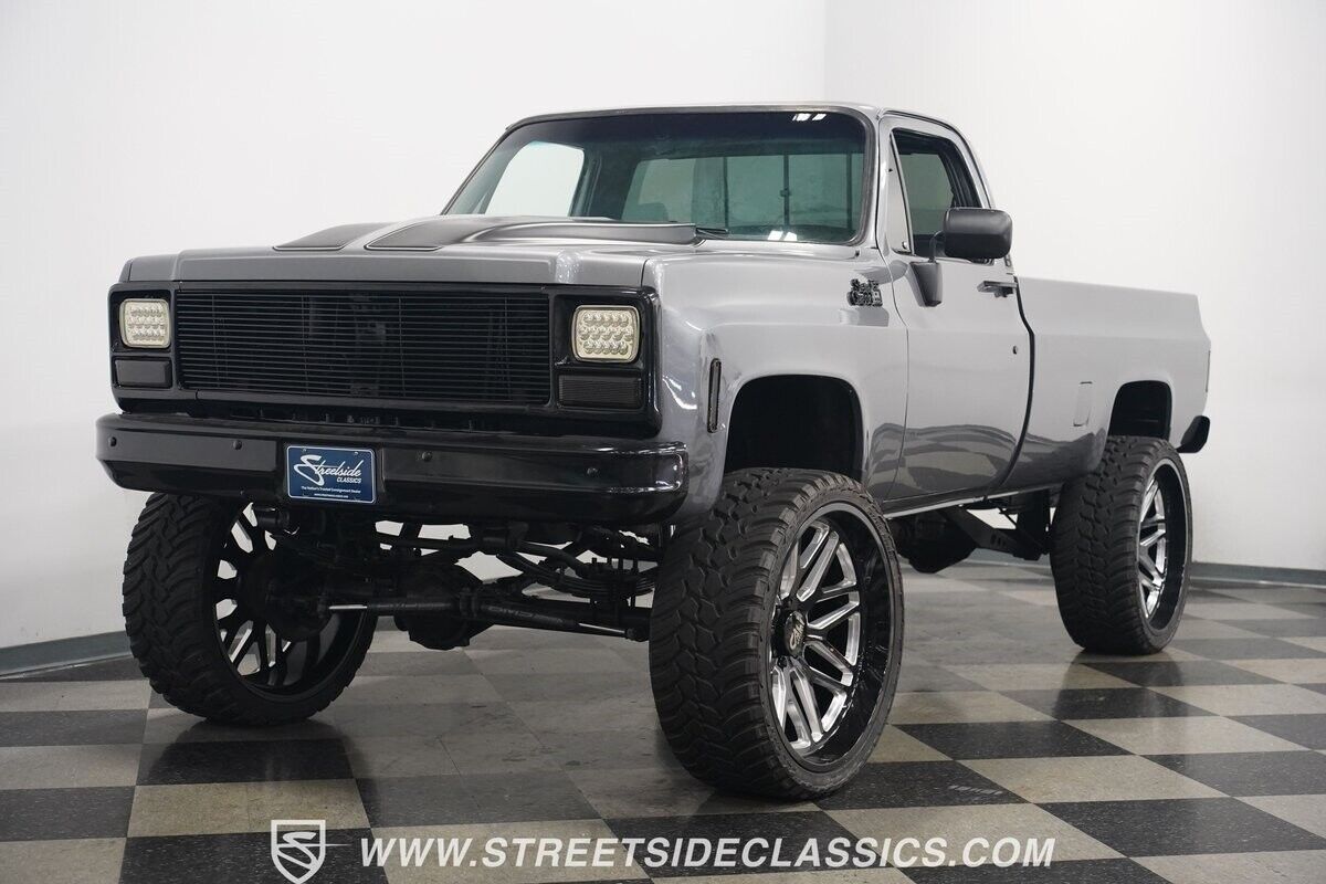 GMC-2500-1980-Pickup-Truck-5