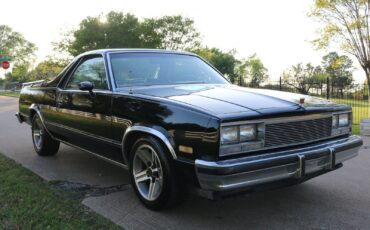 GMC-Caballero-1984