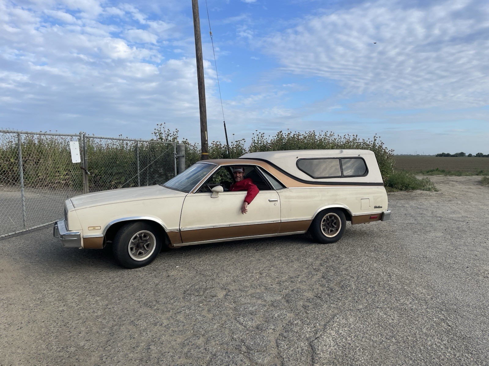 GMC-Caballero-1986-Standard-Cab-Pickup