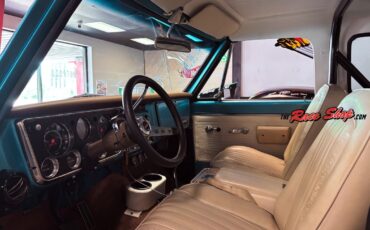 GMC-Jimmy-1971-Offroad-12