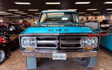 GMC-Jimmy-1971-Offroad-2