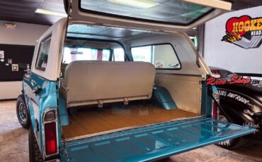 GMC-Jimmy-1971-Offroad-4