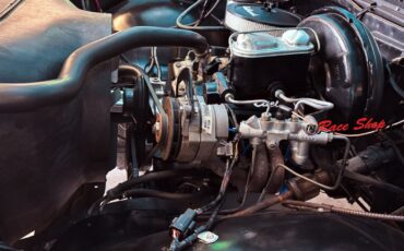 GMC-Jimmy-1971-Offroad-7