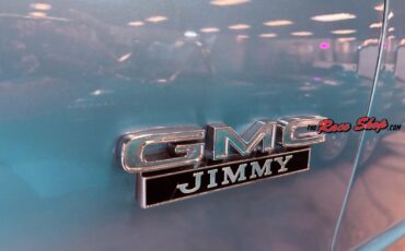 GMC-Jimmy-1971-Offroad-9