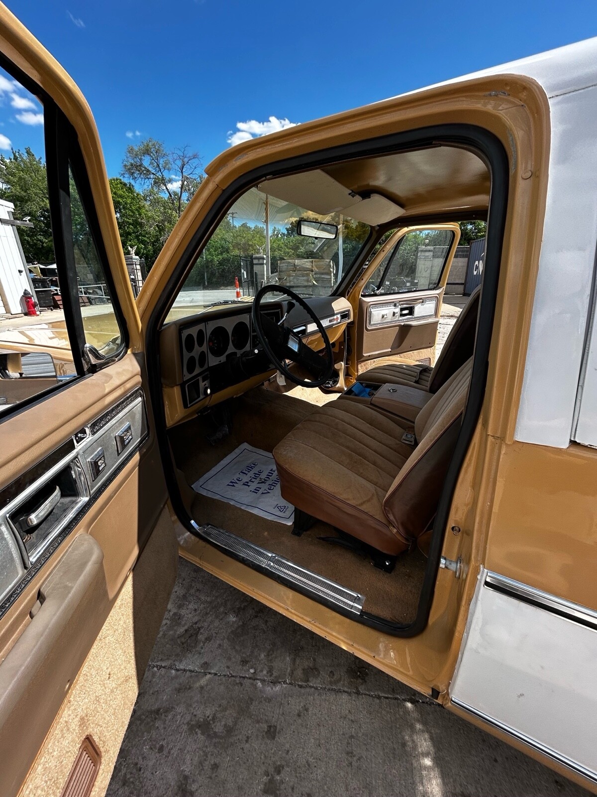 GMC-Jimmy-1979-SUV-15