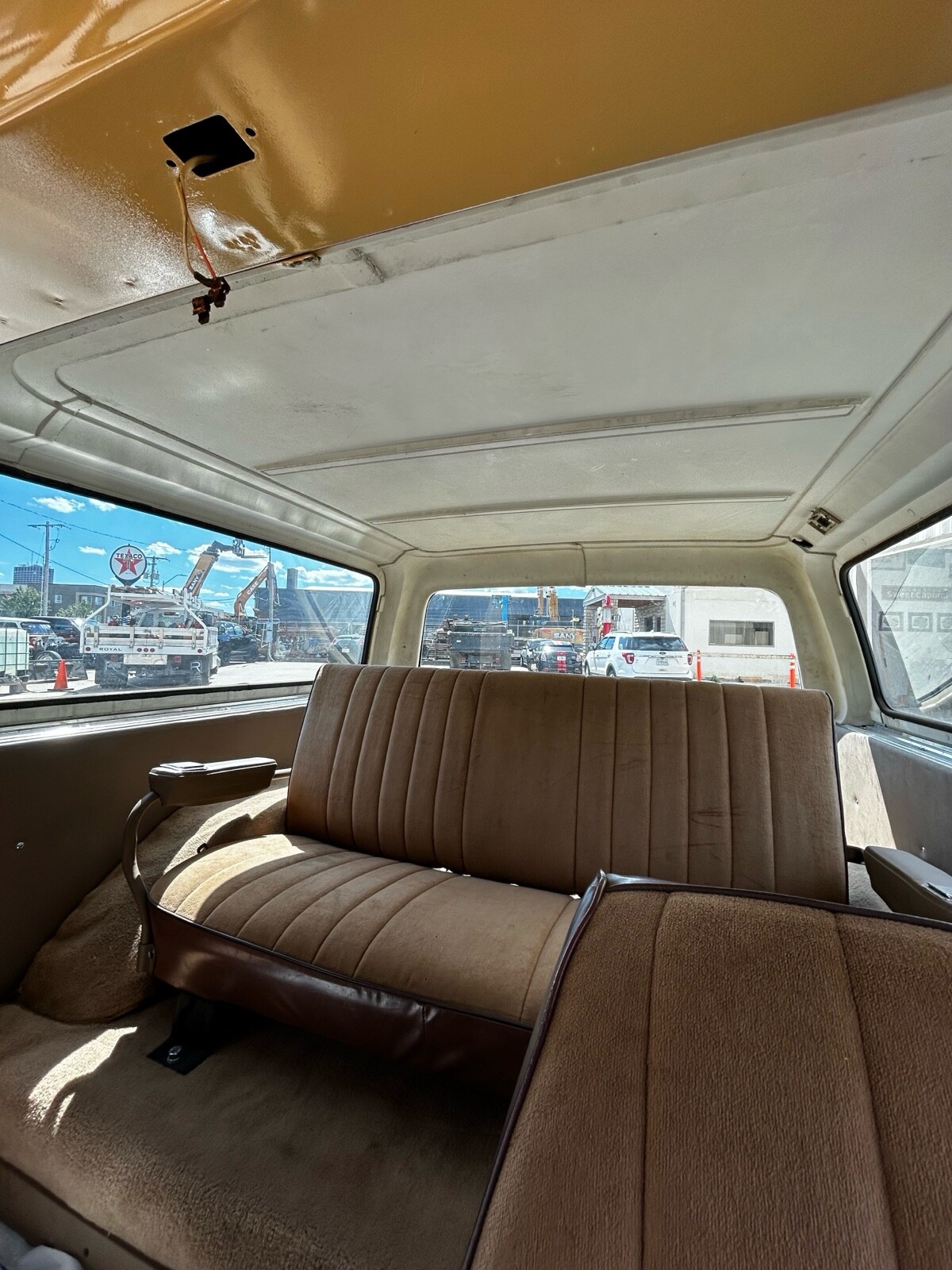 GMC-Jimmy-1979-SUV-17