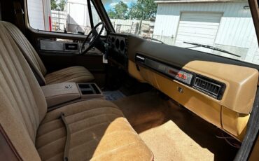 GMC-Jimmy-1979-SUV-26