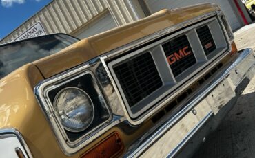 GMC-Jimmy-1979-SUV-7