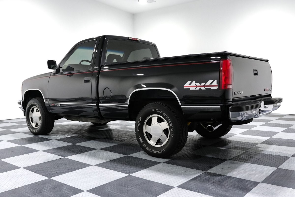 GMC-K1500-1994-Pickup-Truck-4