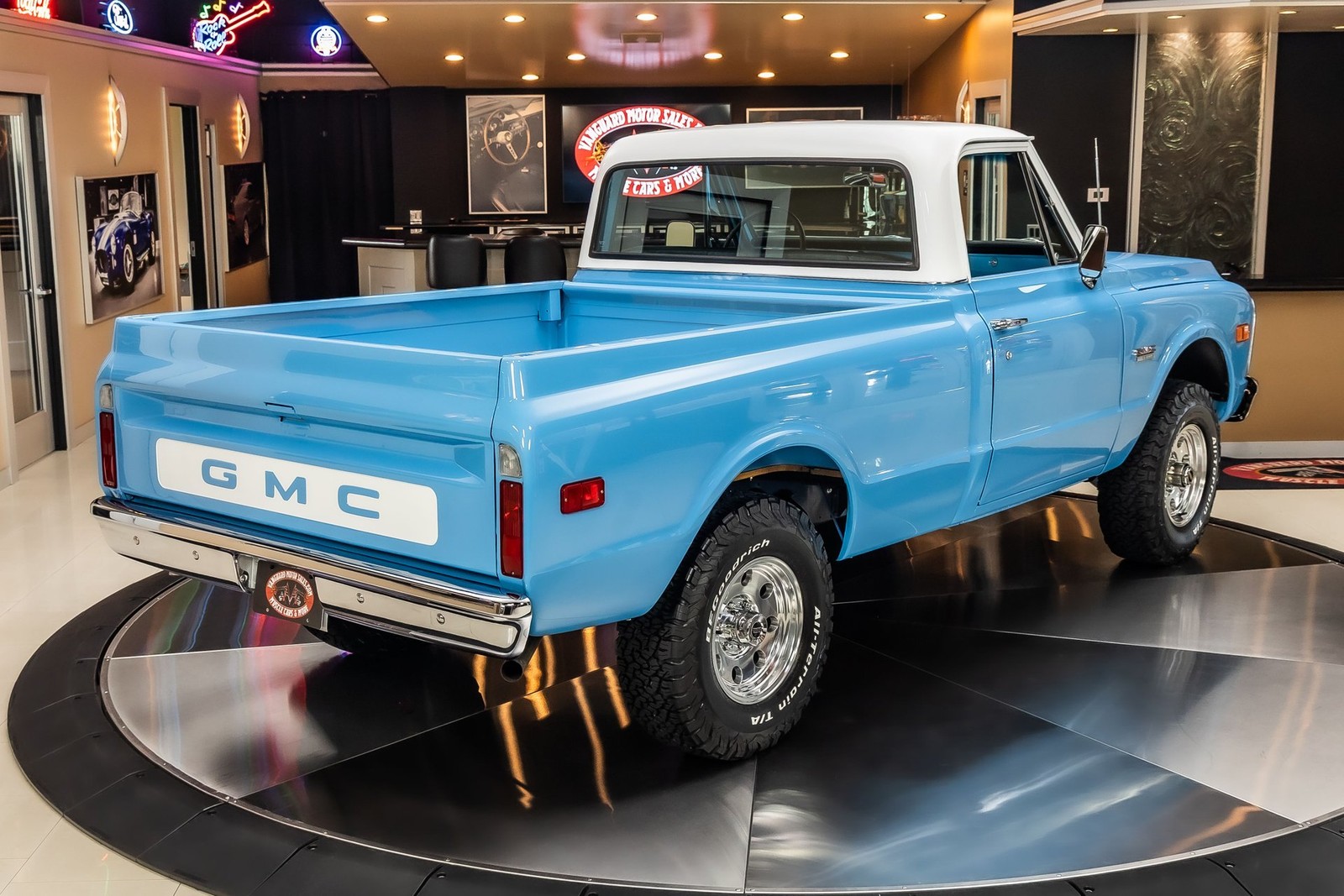 GMC-Sierra-1500-1969-Pickup-Truck-12