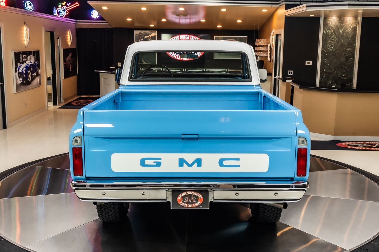 GMC-Sierra-1500-1969-Pickup-Truck-14