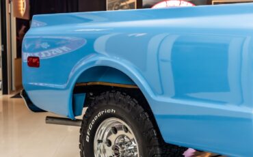 GMC-Sierra-1500-1969-Pickup-Truck-22