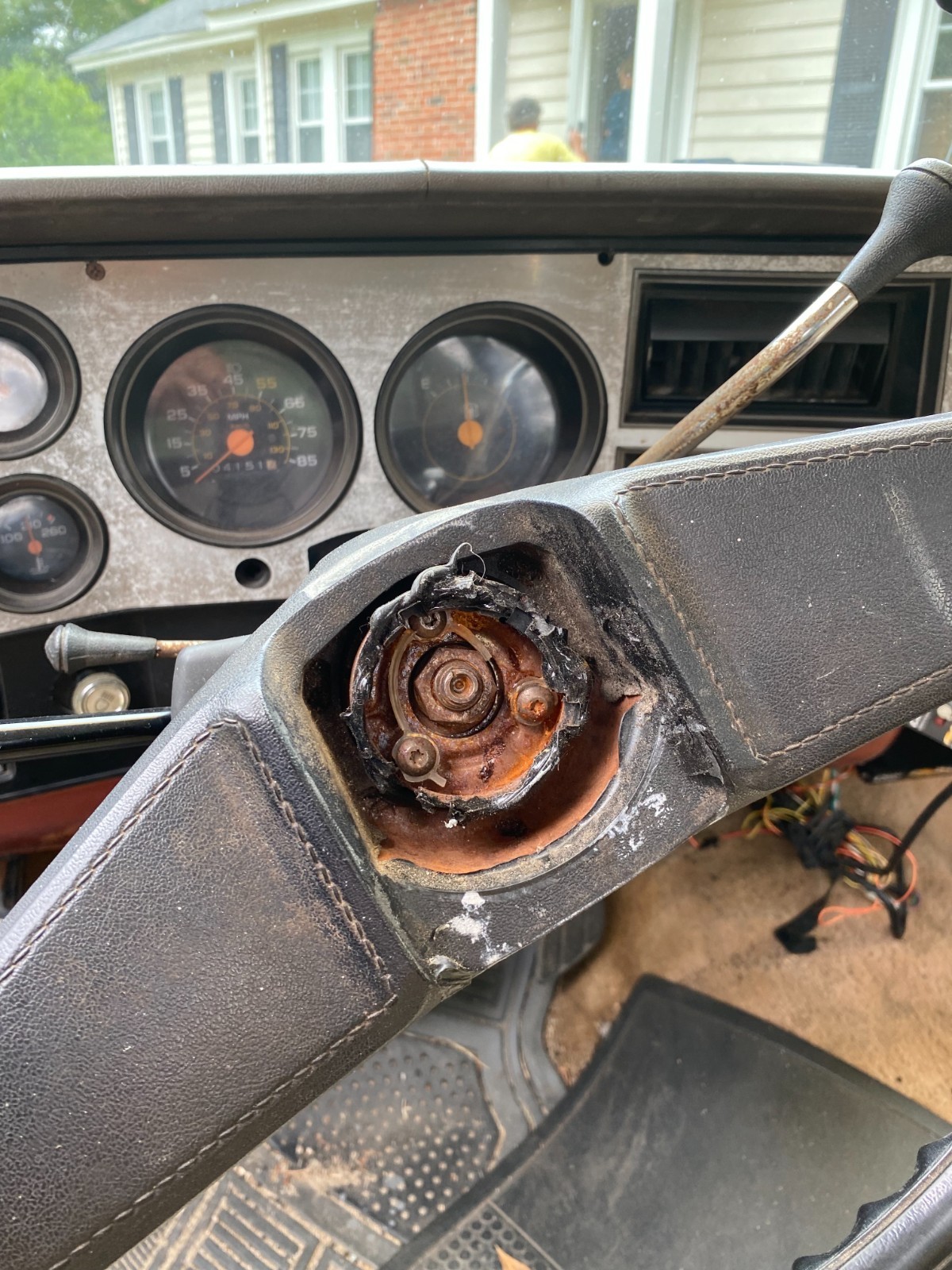 GMC-Sierra-1500-1986-3