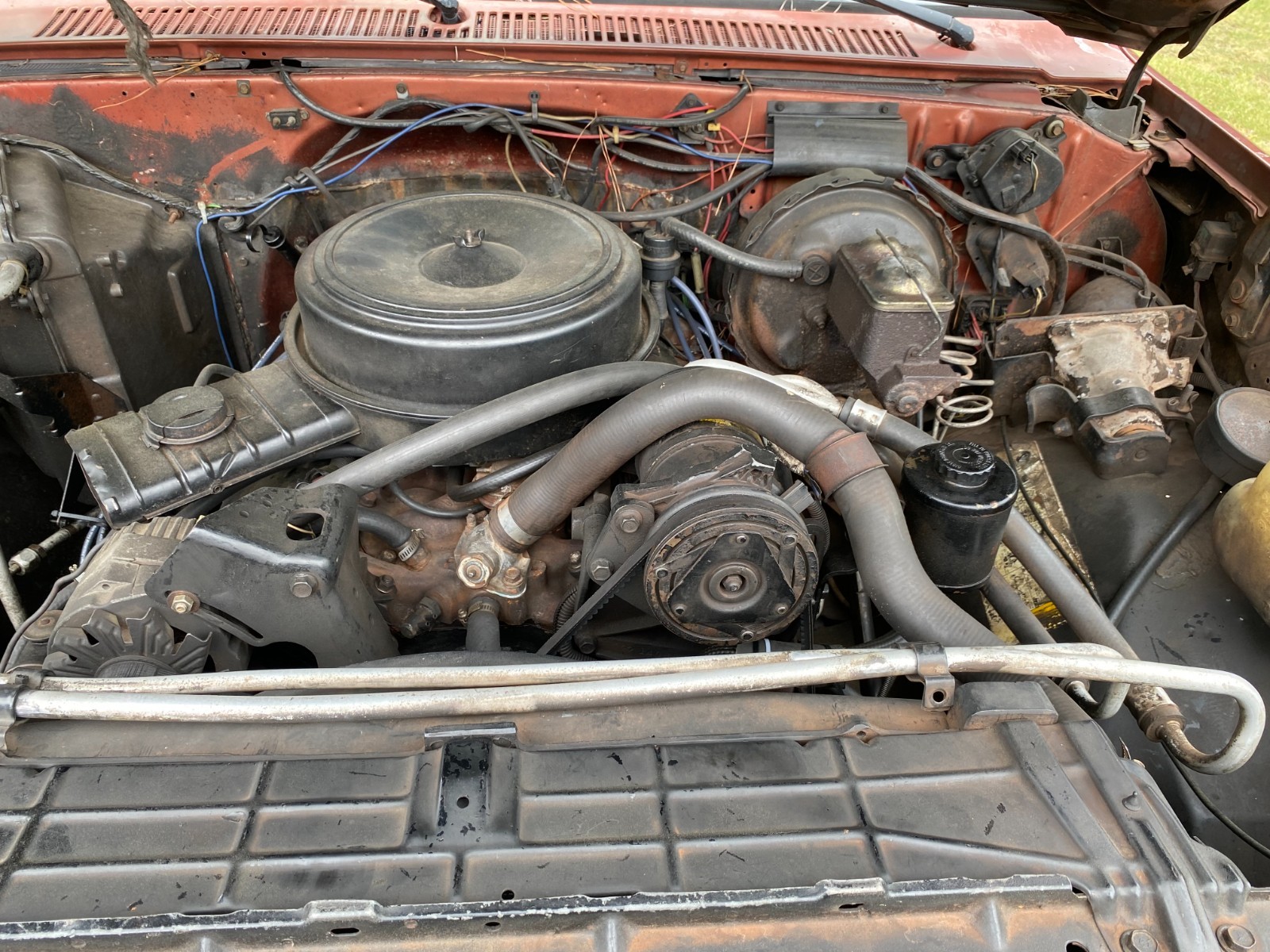GMC-Sierra-1500-1986-6