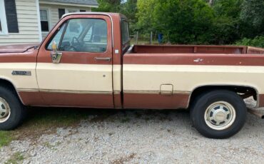 GMC-Sierra-1500-1986-8