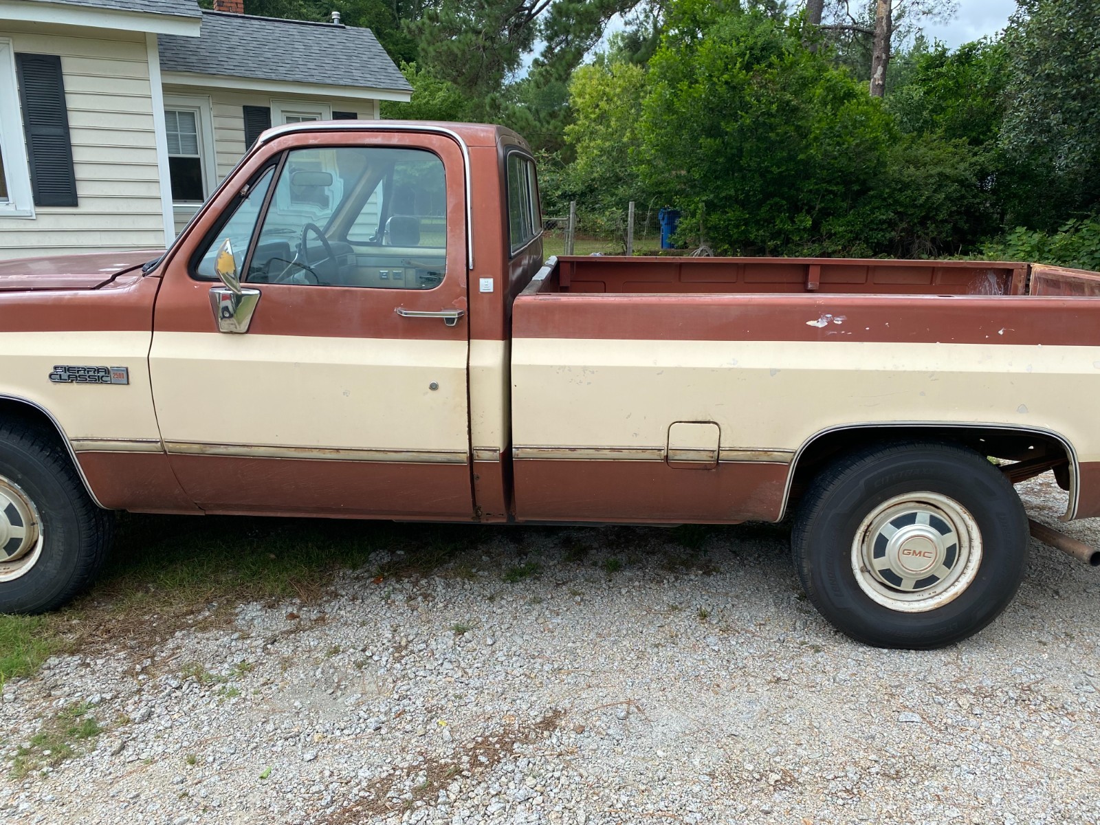 GMC-Sierra-1500-1986-8