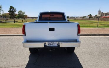 GMC-Sierra-1500-1988-Standard-Cab-Pickup-3