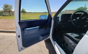 GMC-Sierra-1500-1988-Standard-Cab-Pickup-8