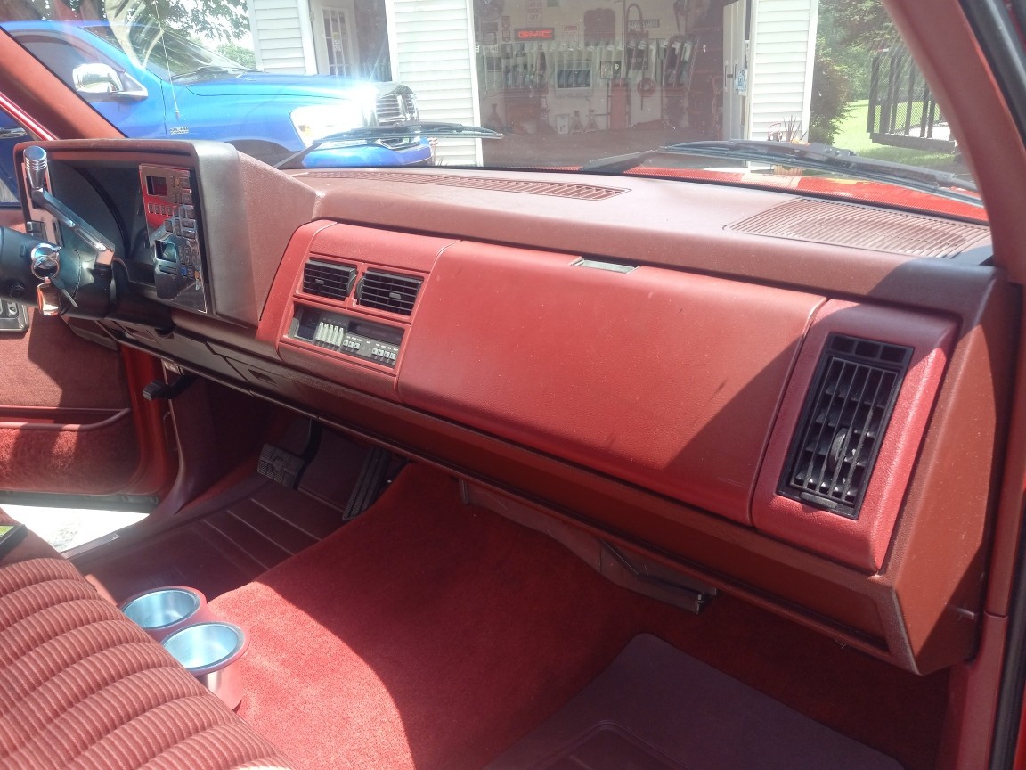 GMC-Sierra-1500-1991-Standard-Cab-Pickup-24