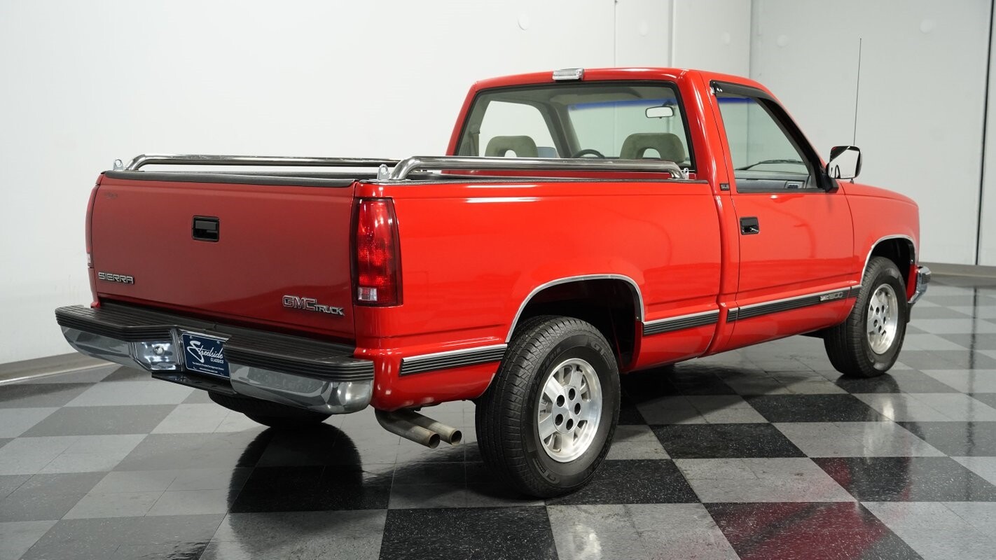 GMC-Sierra-1500-1993-Pickup-Truck-11