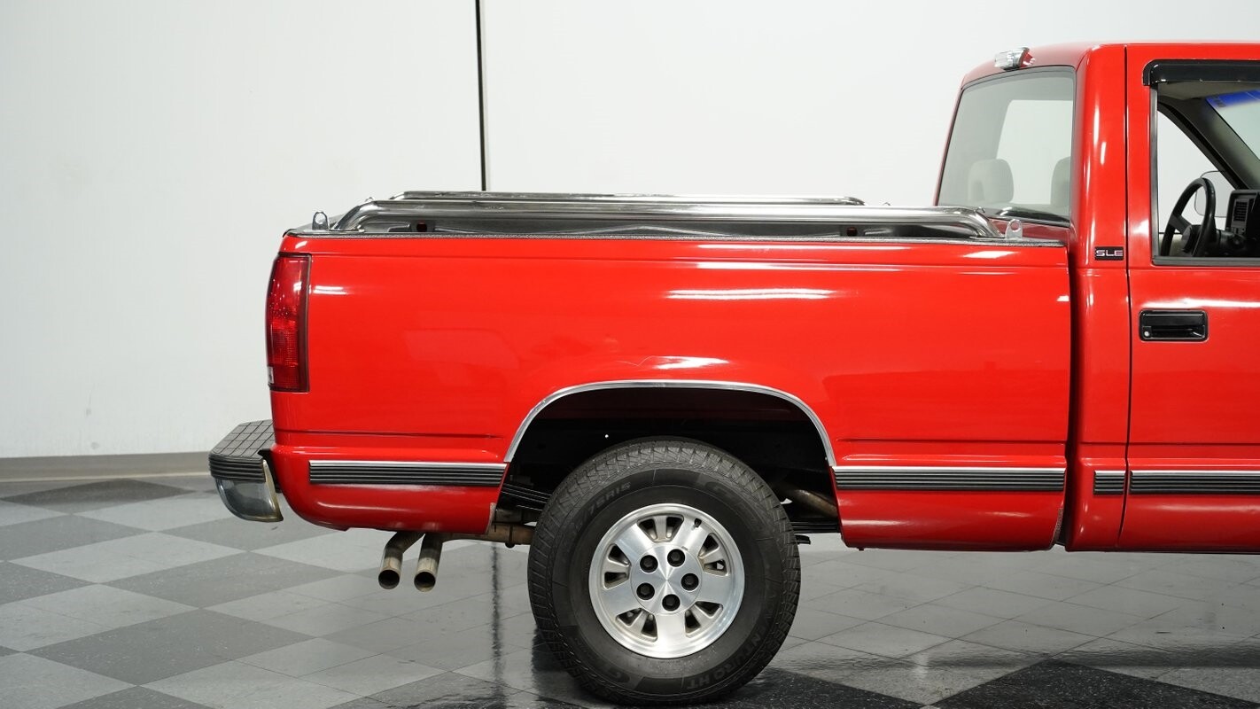 GMC-Sierra-1500-1993-Pickup-Truck-23