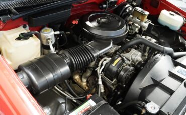 GMC-Sierra-1500-1993-Pickup-Truck-26
