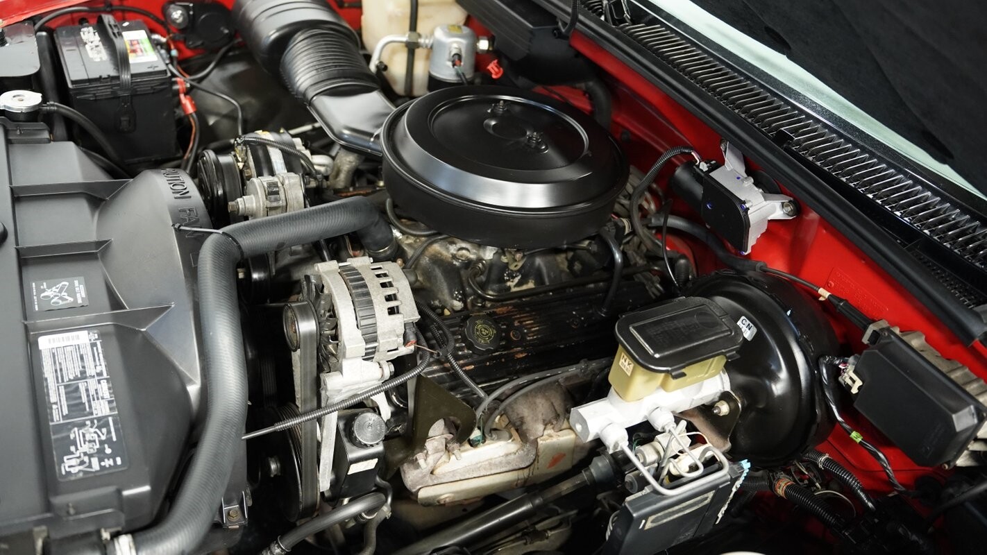 GMC-Sierra-1500-1993-Pickup-Truck-27