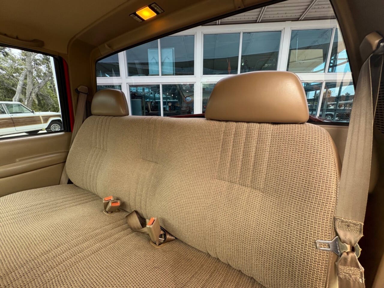 GMC-Sierra-1500-1995-Pickup-Truck-23