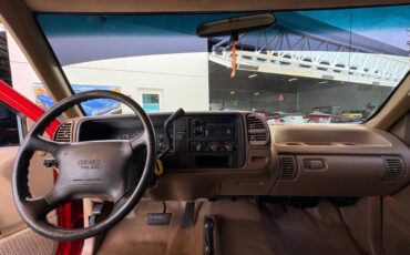 GMC-Sierra-1500-1995-Pickup-Truck-24