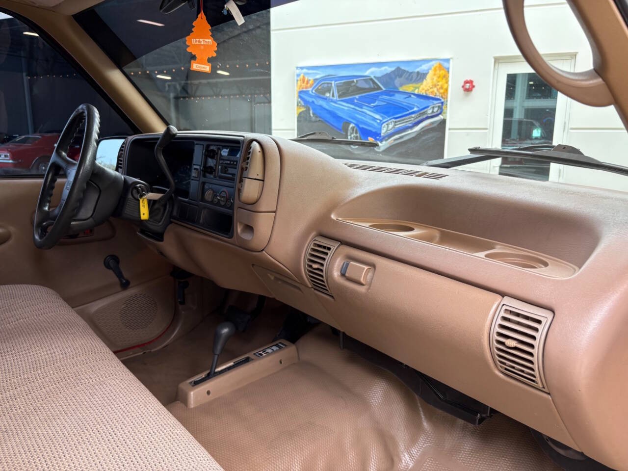 GMC-Sierra-1500-1995-Pickup-Truck-26