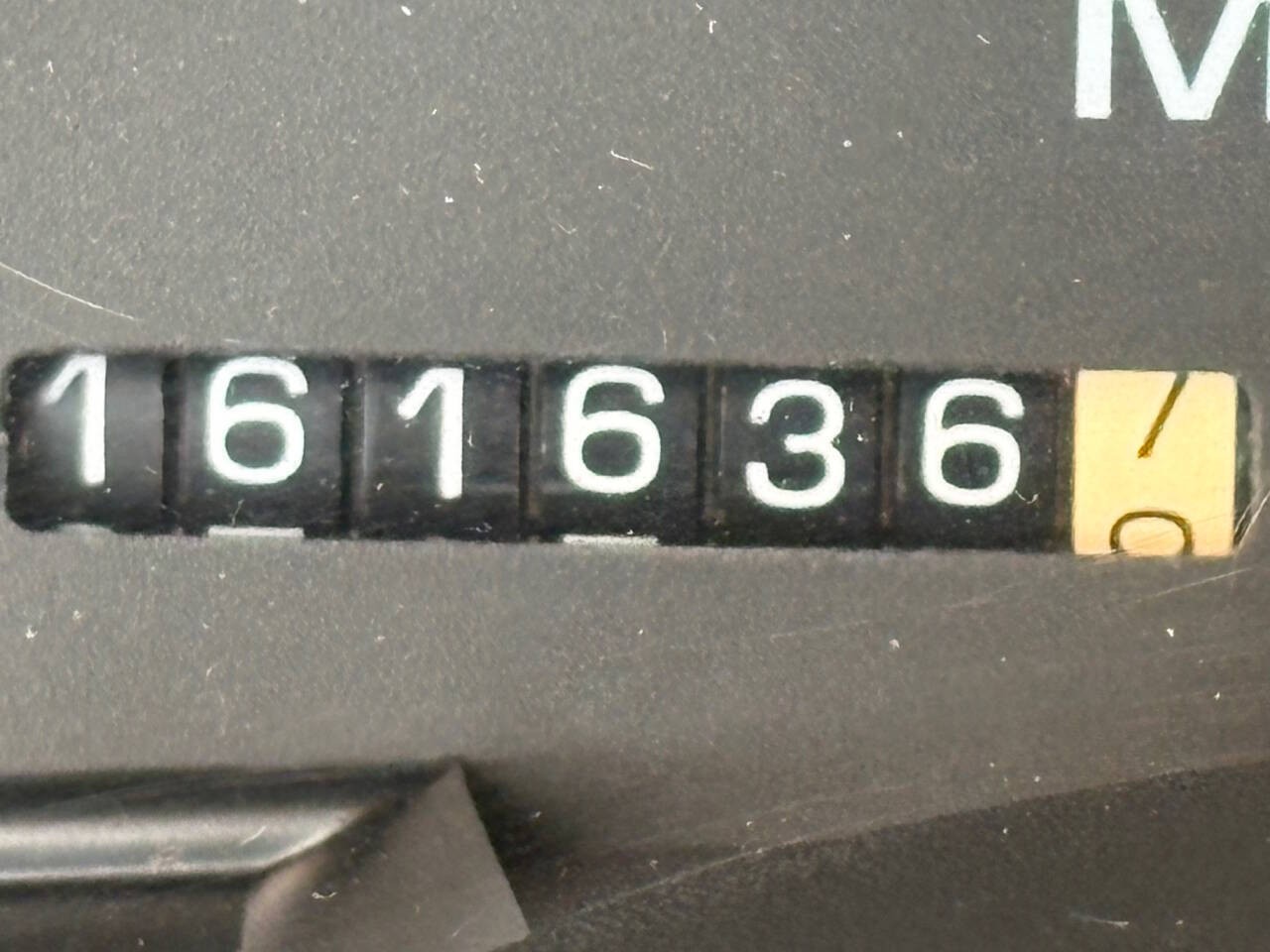 GMC-Sierra-1500-1995-Pickup-Truck-29