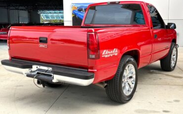 GMC-Sierra-1500-1995-Pickup-Truck-4
