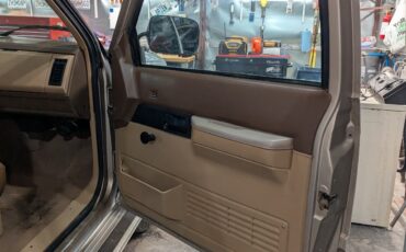 GMC-Sierra-2500-1988-15