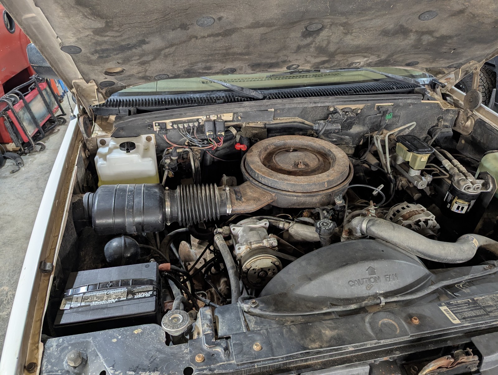 GMC-Sierra-2500-1988-18