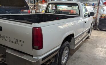 GMC-Sierra-2500-1988-2
