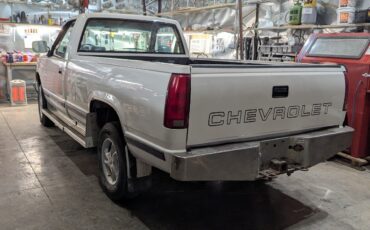 GMC-Sierra-2500-1988-5