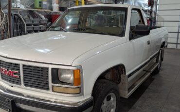 GMC-Sierra-2500-1988-6