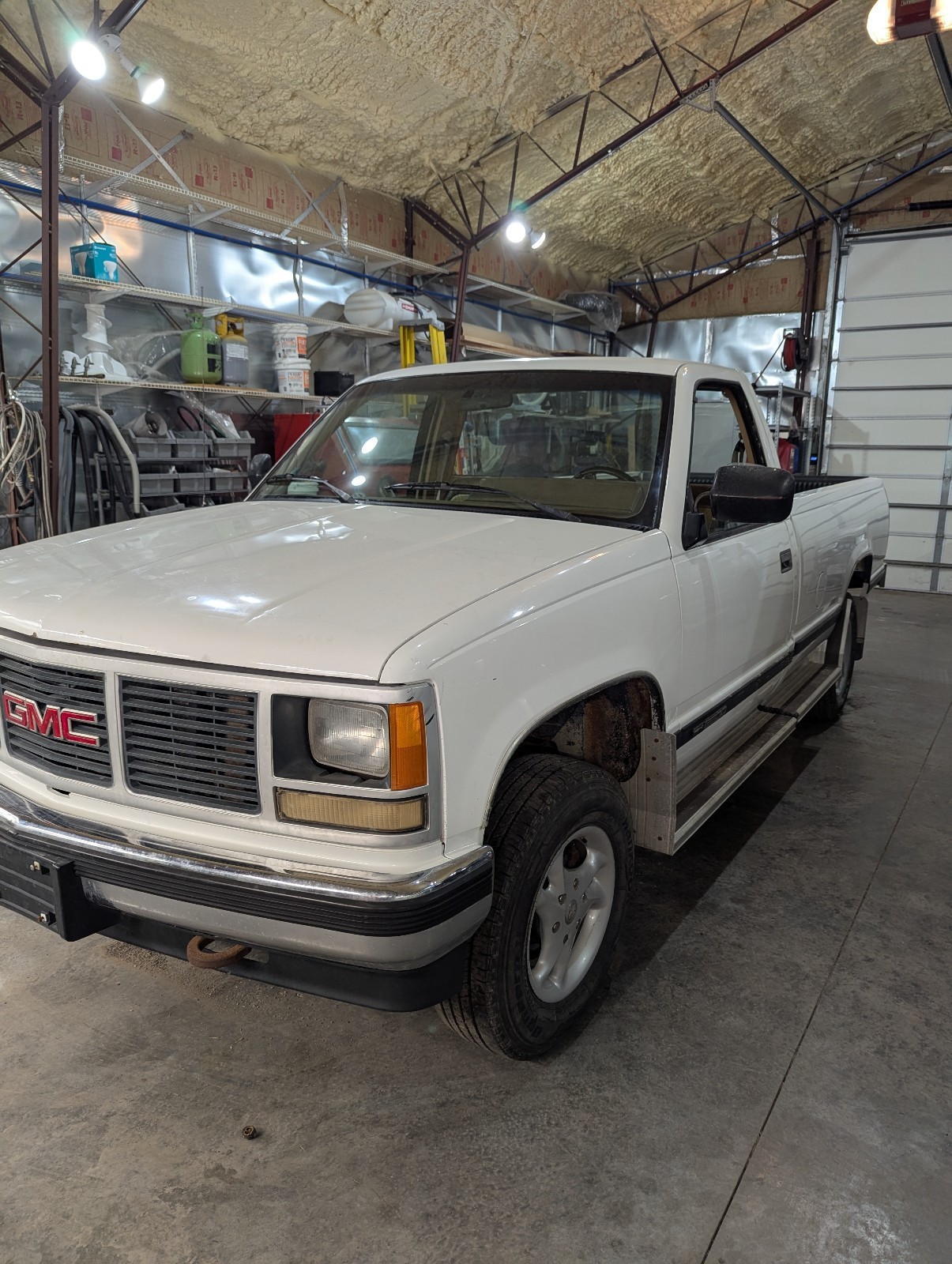 GMC-Sierra-2500-1988-6