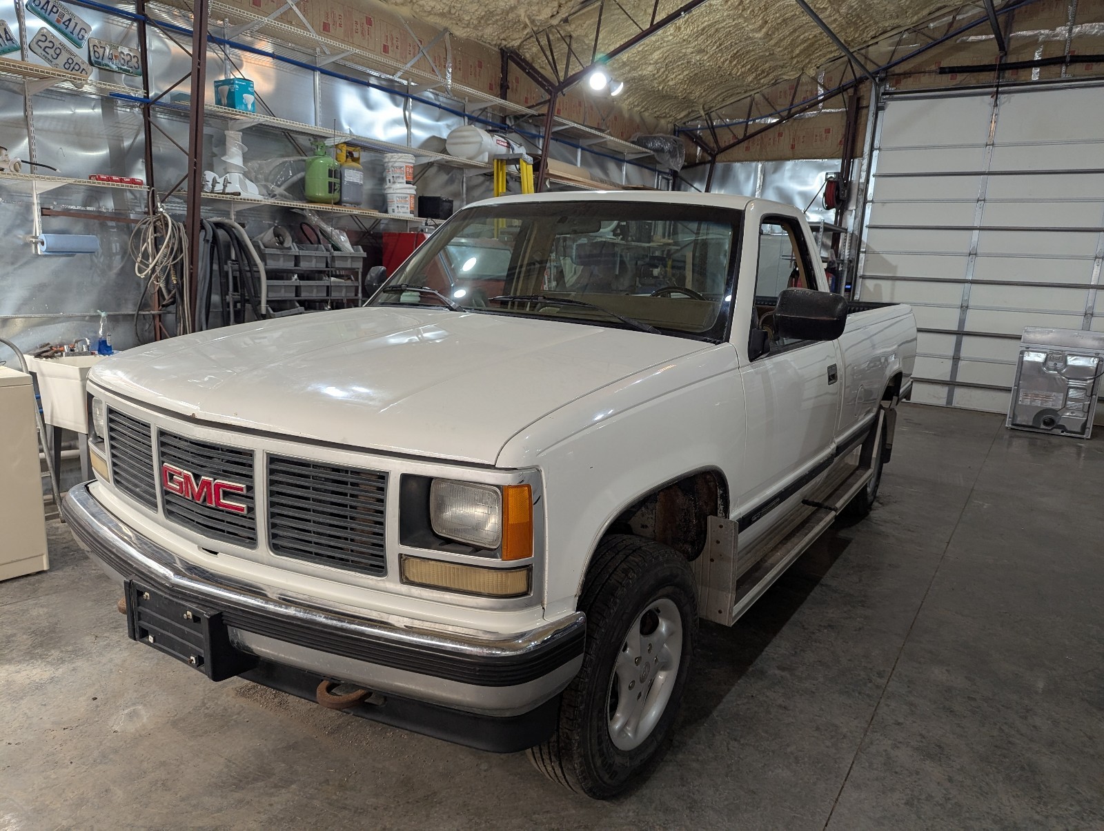 GMC-Sierra-2500-1988-7