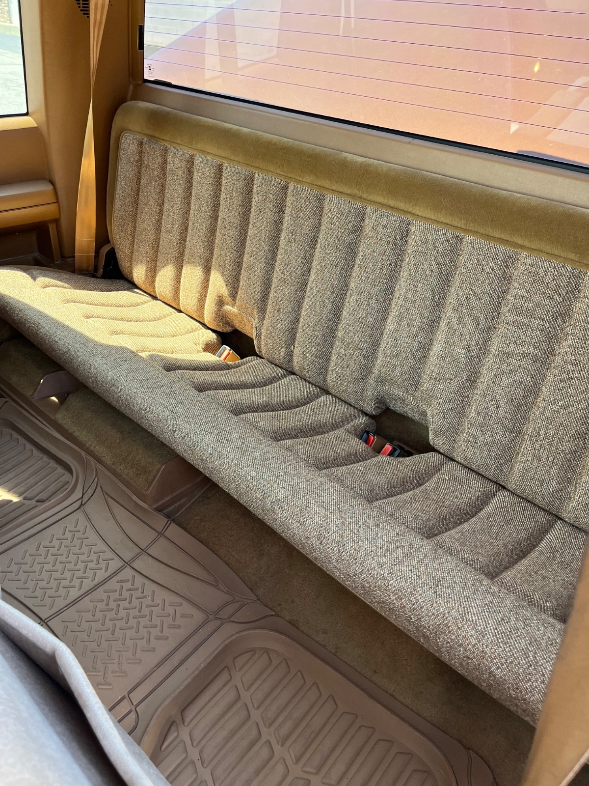 GMC-Sierra-2500-1989-Crew-Cab-Pickup-10