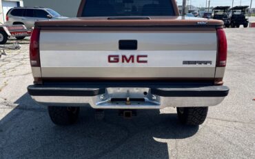 GMC-Sierra-2500-1989-Crew-Cab-Pickup-2