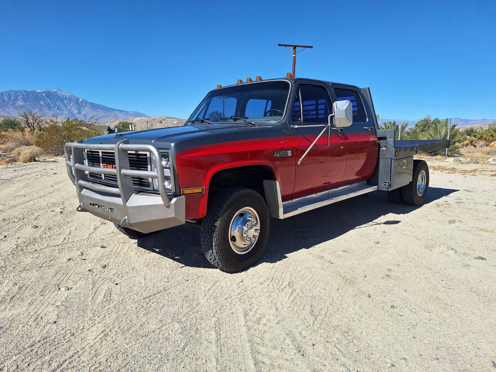 GMC-Sierra-3500-1986-Crew-Cab-Pickup-2