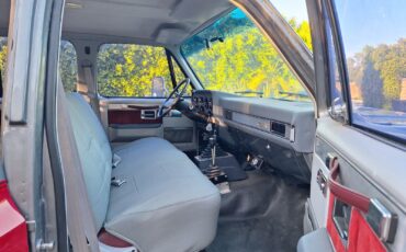GMC-Sierra-3500-1986-Crew-Cab-Pickup-25
