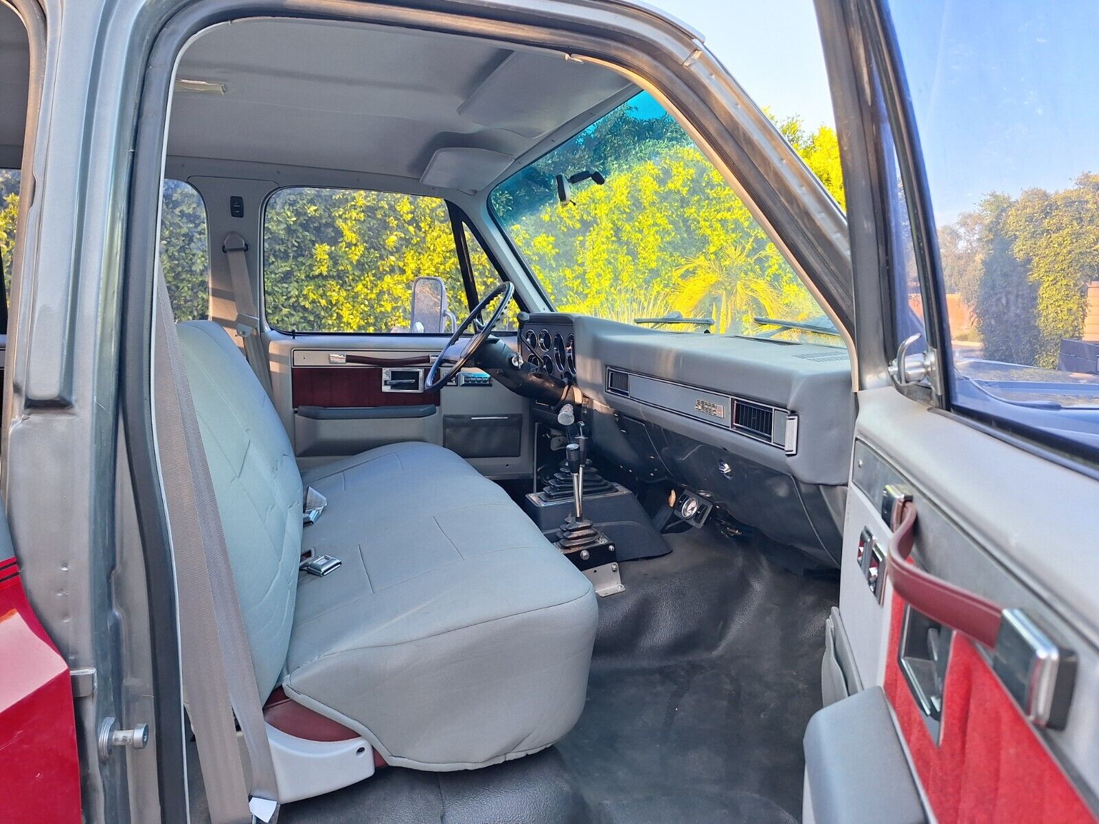 GMC-Sierra-3500-1986-Crew-Cab-Pickup-25