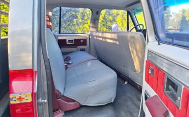 GMC-Sierra-3500-1986-Crew-Cab-Pickup-26