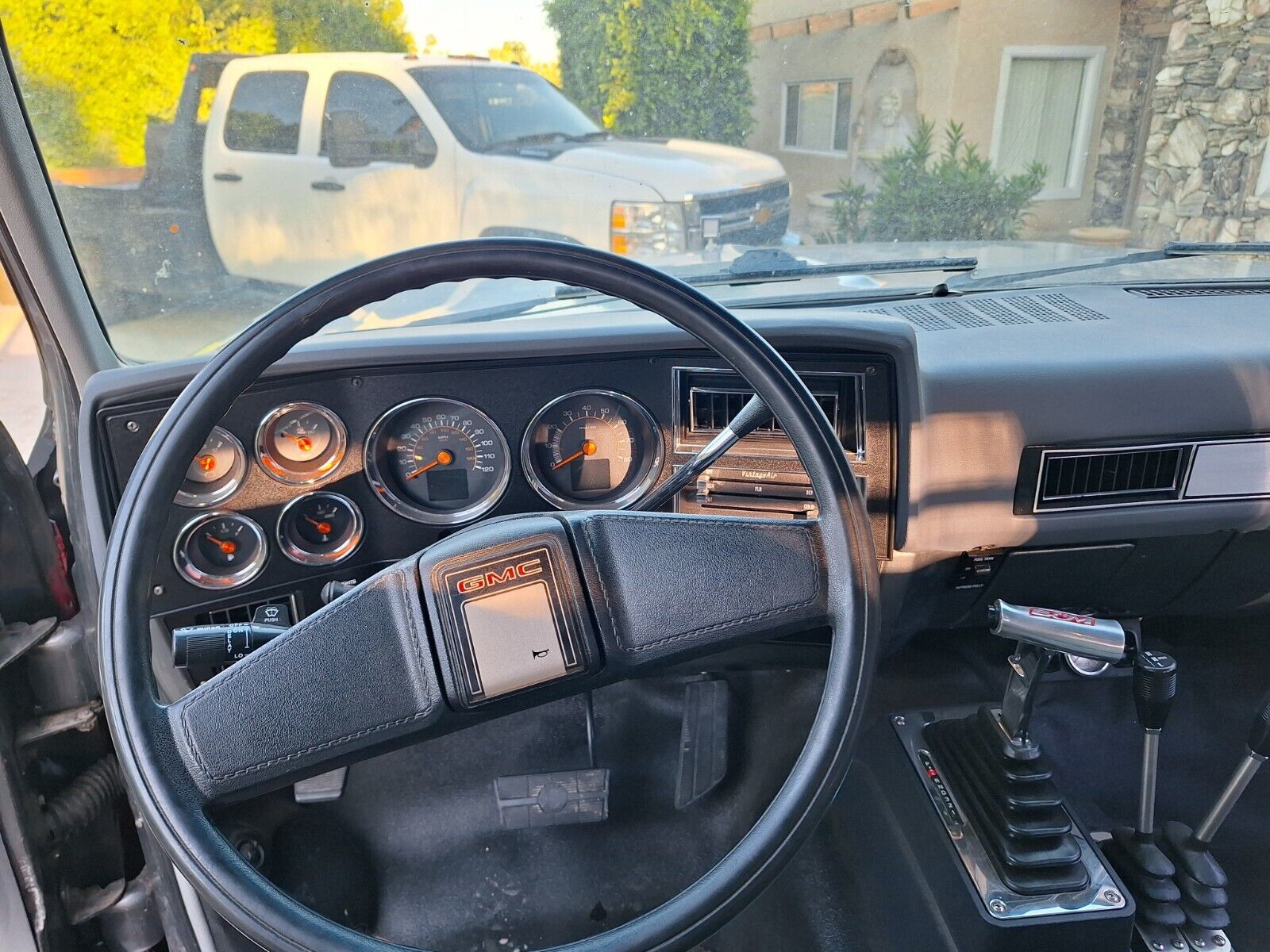 GMC-Sierra-3500-1986-Crew-Cab-Pickup-30