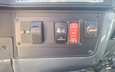 GMC-Sierra-3500-1986-Crew-Cab-Pickup-31