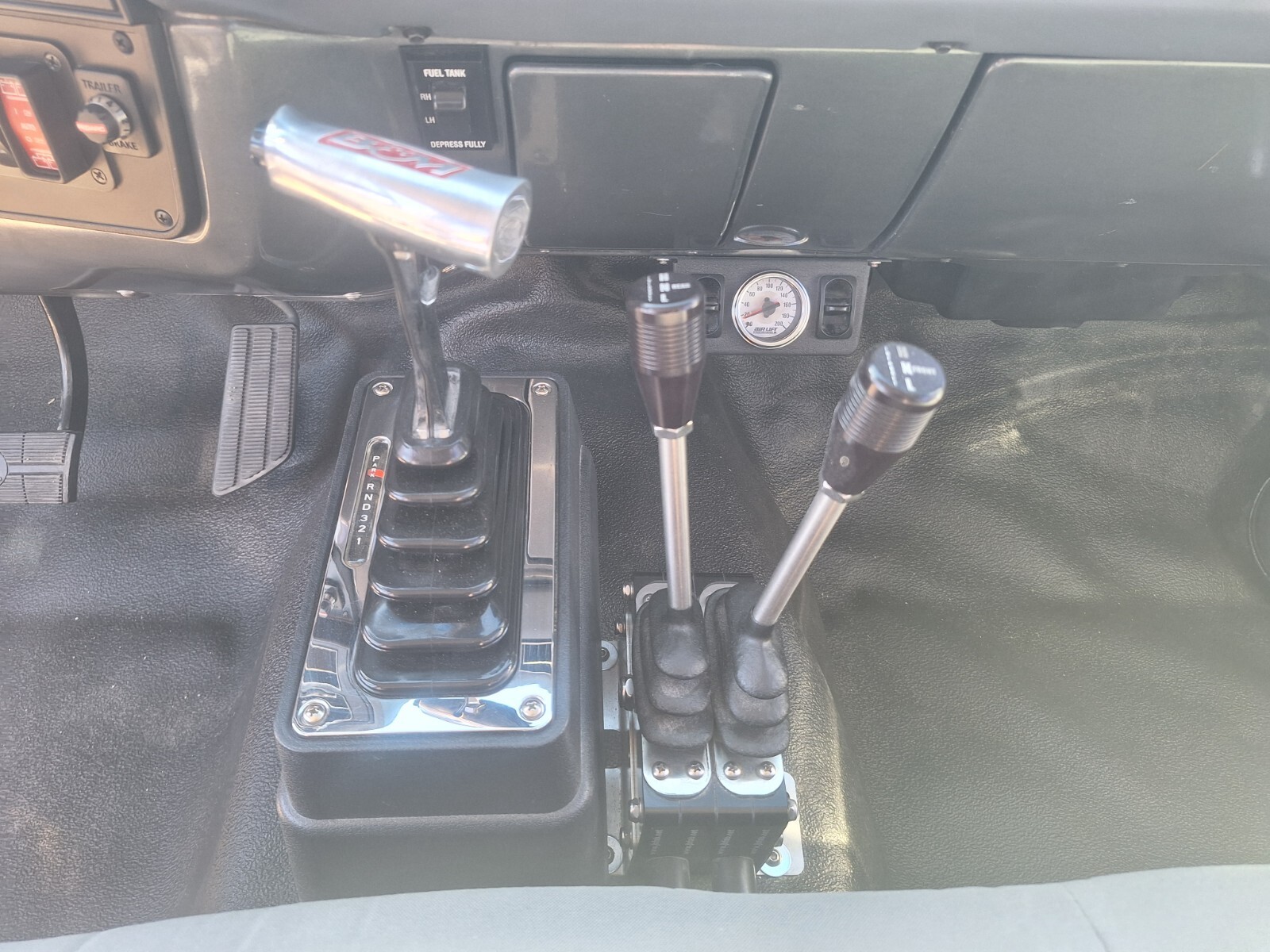 GMC-Sierra-3500-1986-Crew-Cab-Pickup-32