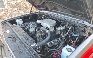 GMC-Sierra-3500-1986-Crew-Cab-Pickup-37